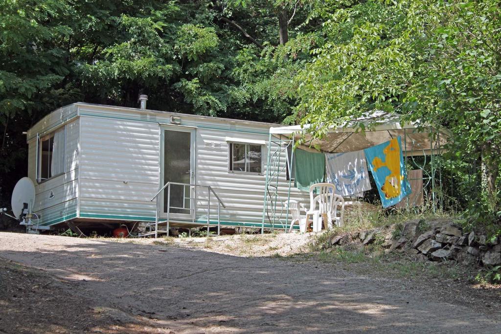 Camping Le P'Tit Bonheur Escaro Δωμάτιο φωτογραφία