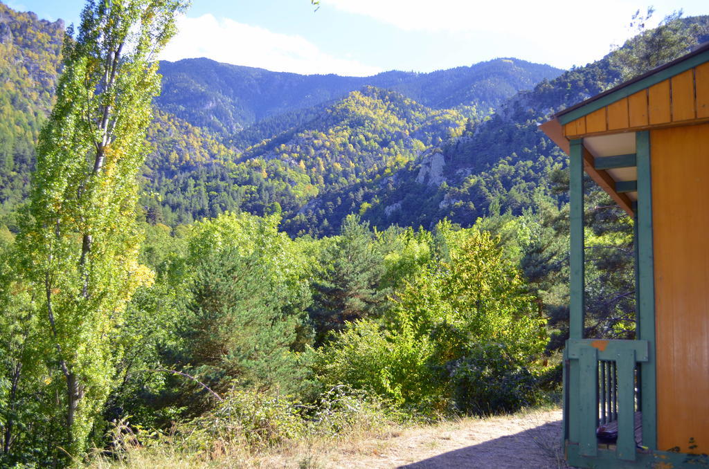 Camping Le P'Tit Bonheur Escaro Εξωτερικό φωτογραφία