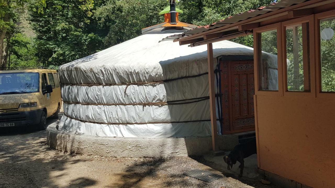 Camping Le P'Tit Bonheur Escaro Εξωτερικό φωτογραφία